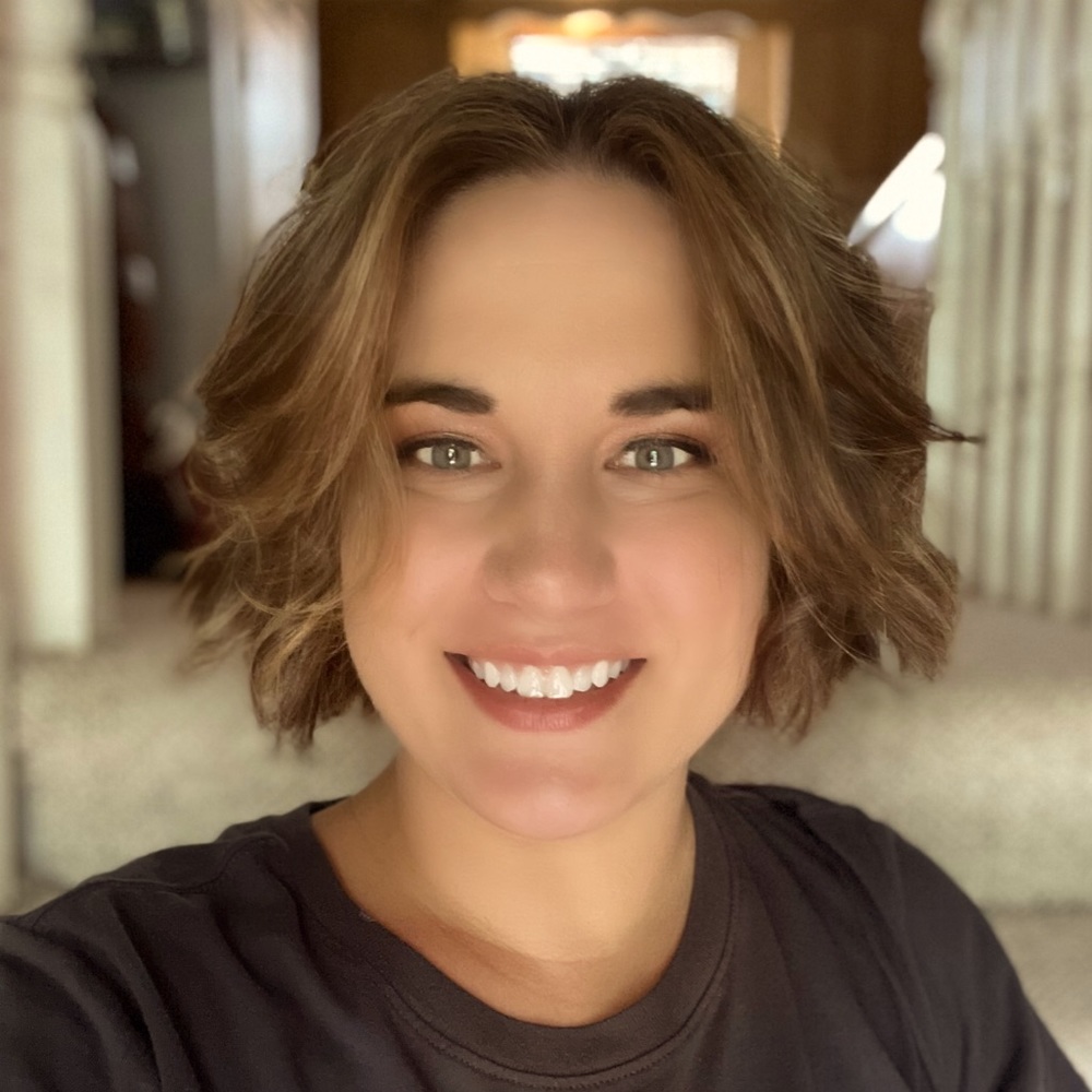Meet your Posher, Amy